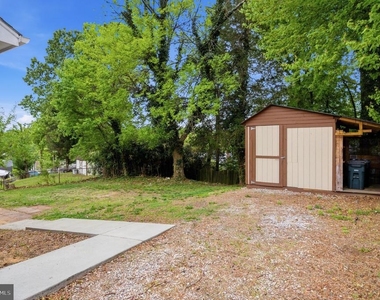 13206 Staggs Court - Photo Thumbnail 29