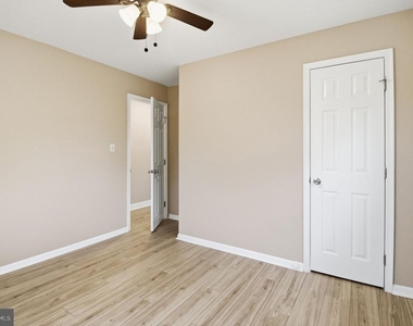 13206 Staggs Court - Photo Thumbnail 13