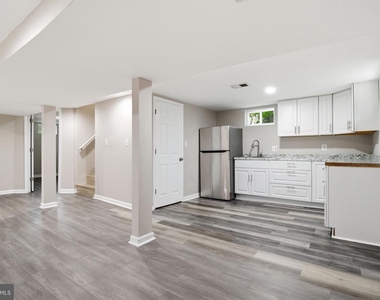13206 Staggs Court - Photo Thumbnail 23