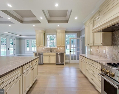3104 Sleepy Hollow Road - Photo Thumbnail 13