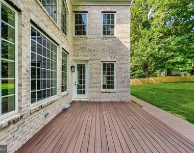 3104 Sleepy Hollow Road - Photo Thumbnail 83