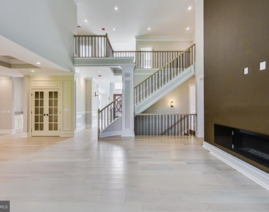 3104 Sleepy Hollow Road - Photo Thumbnail 6