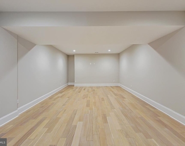 3104 Sleepy Hollow Road - Photo Thumbnail 76
