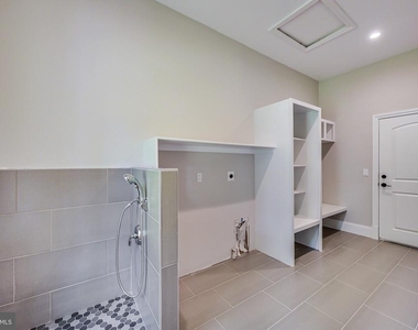 3104 Sleepy Hollow Road - Photo Thumbnail 33