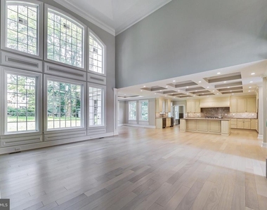 3104 Sleepy Hollow Road - Photo Thumbnail 9