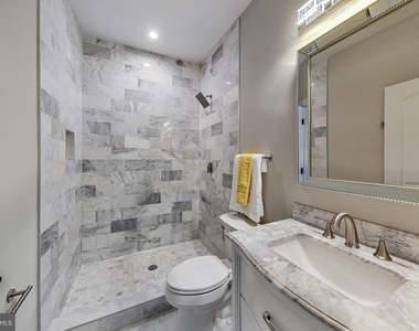 3104 Sleepy Hollow Road - Photo Thumbnail 45