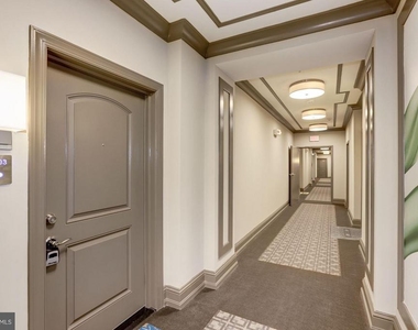 13740 Endeavour Drive - Photo Thumbnail 22