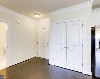 13740 Endeavour Drive - Photo Thumbnail 2