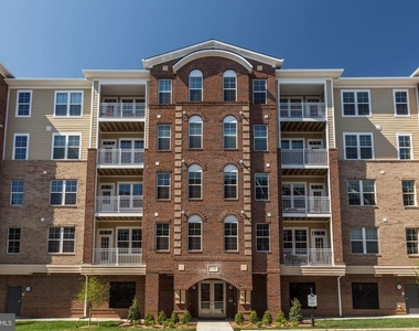 13740 Endeavour Drive - Photo Thumbnail 1
