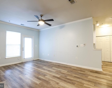 5123 Travis Edward Way - Photo Thumbnail 1