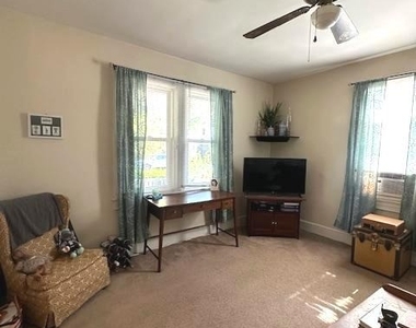 803 Wolfe Street - Photo Thumbnail 3