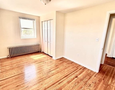 3400 Henry Avenue - Photo Thumbnail 2