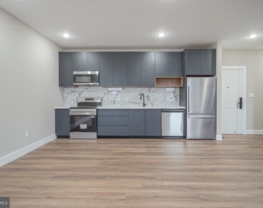 4432 Wingate Street - Photo Thumbnail 18