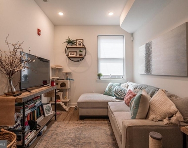 2613 Federal Street - Photo Thumbnail 2