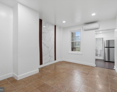 250 E Girard Avenue - Photo Thumbnail 3