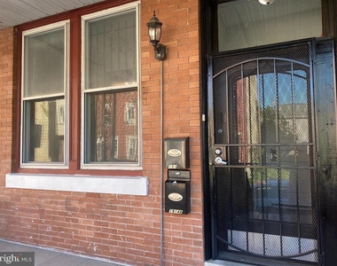 1914 W Berks Street - Photo Thumbnail 3