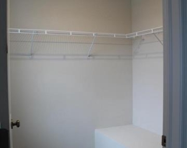 157 Mazzeo Drive - Photo Thumbnail 8