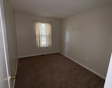 9805 Doubletree Terrace - Photo Thumbnail 22
