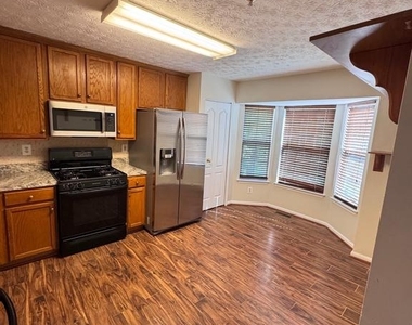 9805 Doubletree Terrace - Photo Thumbnail 16