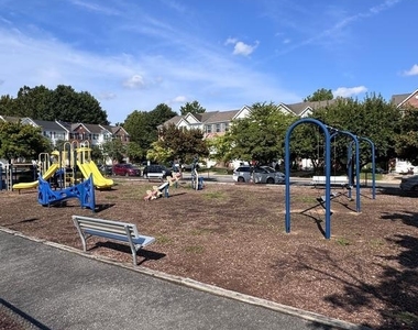 9805 Doubletree Terrace - Photo Thumbnail 29