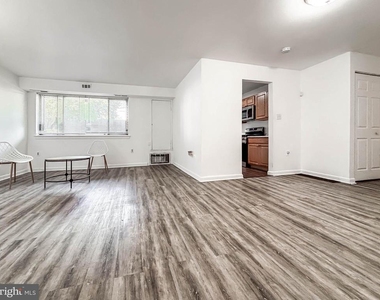 11380 Cherry Hill Road - Photo Thumbnail 5