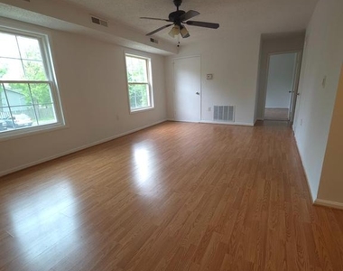 3815 Swann Road - Photo Thumbnail 3