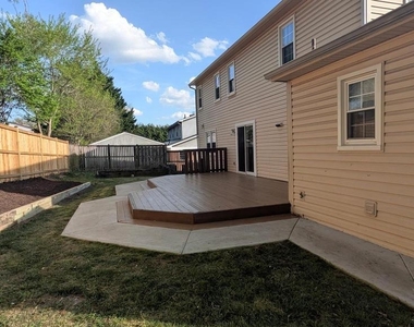 8835 Tuckerman Lane - Photo Thumbnail 22