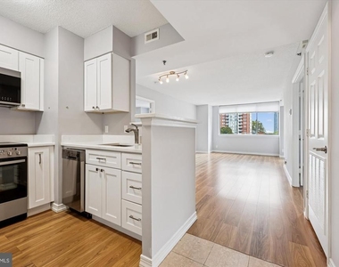 5809 Nicholson Lane - Photo Thumbnail 1