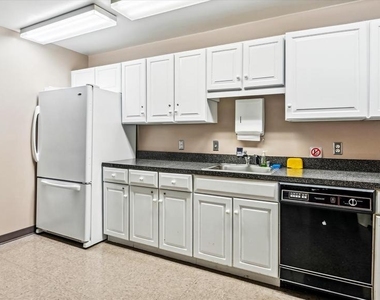 5809 Nicholson Lane - Photo Thumbnail 44