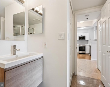 5809 Nicholson Lane - Photo Thumbnail 28