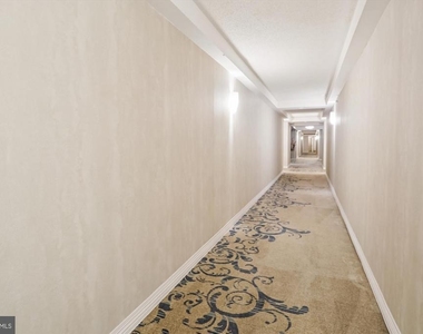 5809 Nicholson Lane - Photo Thumbnail 41