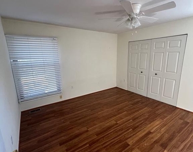 11225 Avalanche Way - Photo Thumbnail 15