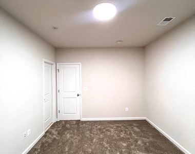 9875 Selkie Lane - Photo Thumbnail 15