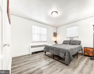 8608 Chestnut Oak Road - Photo Thumbnail 9
