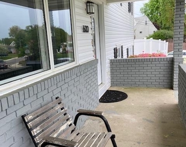 600 Marlboro Road - Photo Thumbnail 4