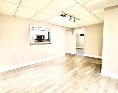 4120 14th Street Nw - Photo Thumbnail 9