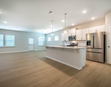 1400 Hollyview Avenue - Photo Thumbnail 12