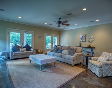 1035 Timber Elm - Photo Thumbnail 6