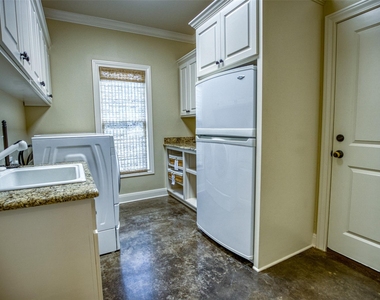 1035 Timber Elm - Photo Thumbnail 13