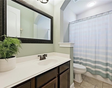 4804 Taurus Walk - Photo Thumbnail 12