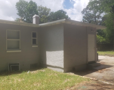5531 Agra Court - Photo Thumbnail 11