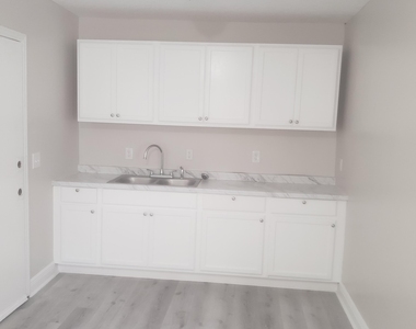 5531 Agra Court - Photo Thumbnail 5