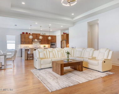 279 Bismarck Palm Road - Photo Thumbnail 7