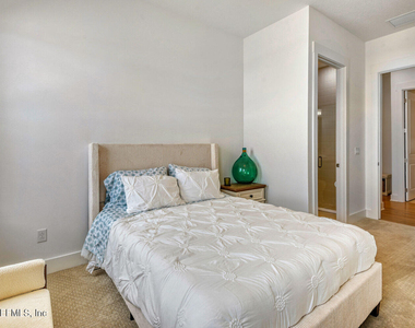 279 Bismarck Palm Road - Photo Thumbnail 14