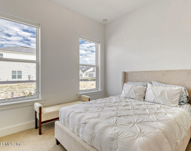 279 Bismarck Palm Road - Photo Thumbnail 18