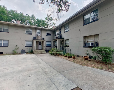 2589 Atlantic Boulevard - Photo Thumbnail 3