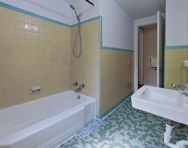 2589 Atlantic Boulevard - Photo Thumbnail 5