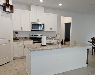 12672 Senbay Court Court - Photo Thumbnail 4