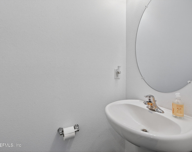 4915 Nebula Lane - Photo Thumbnail 15