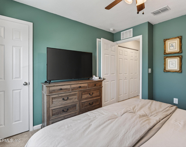 4915 Nebula Lane - Photo Thumbnail 25